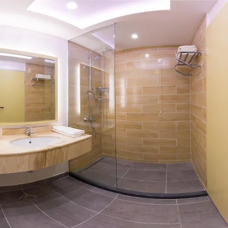 酒店 Bilyana Hotel- Adults Only 4*