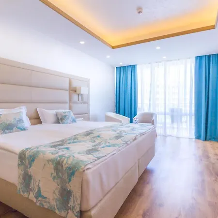 酒店 Bilyana Hotel- Adults Only 4*