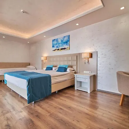 Bilyana Hotel- Adults Only 内塞伯尔