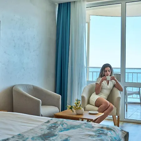 酒店 Bilyana Hotel- Adults Only 4*