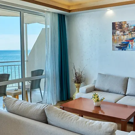 酒店 Bilyana Hotel- Adults Only 4*