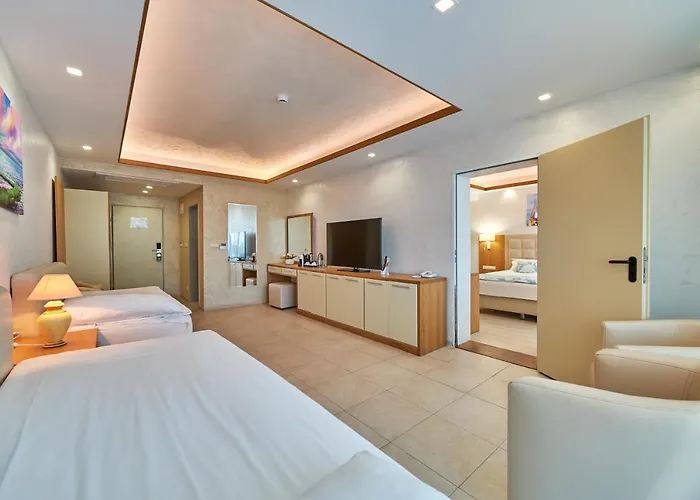 Bilyana Hotel- Adults Only Hotell