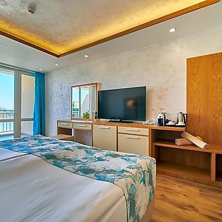 호텔 Bilyana Hotel- Adults Only